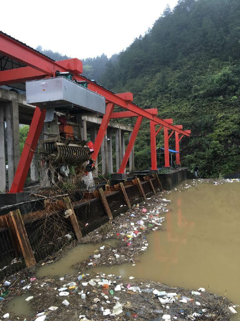 移动式漫画羞羞日漫抓斗清污机