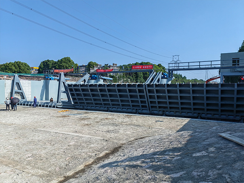 底横轴钢坝羞羞漫画网址