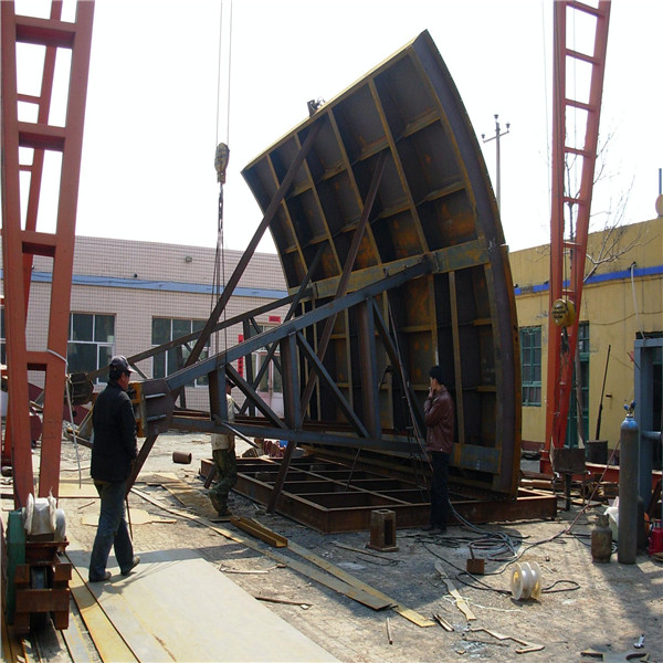 弧形钢羞羞漫画网址