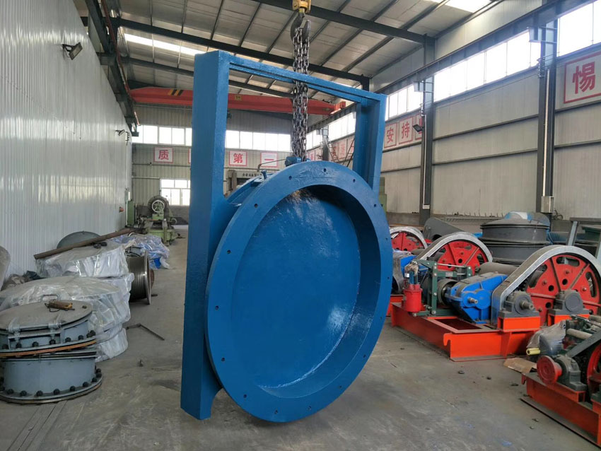 机闸一体钢羞羞漫画网址